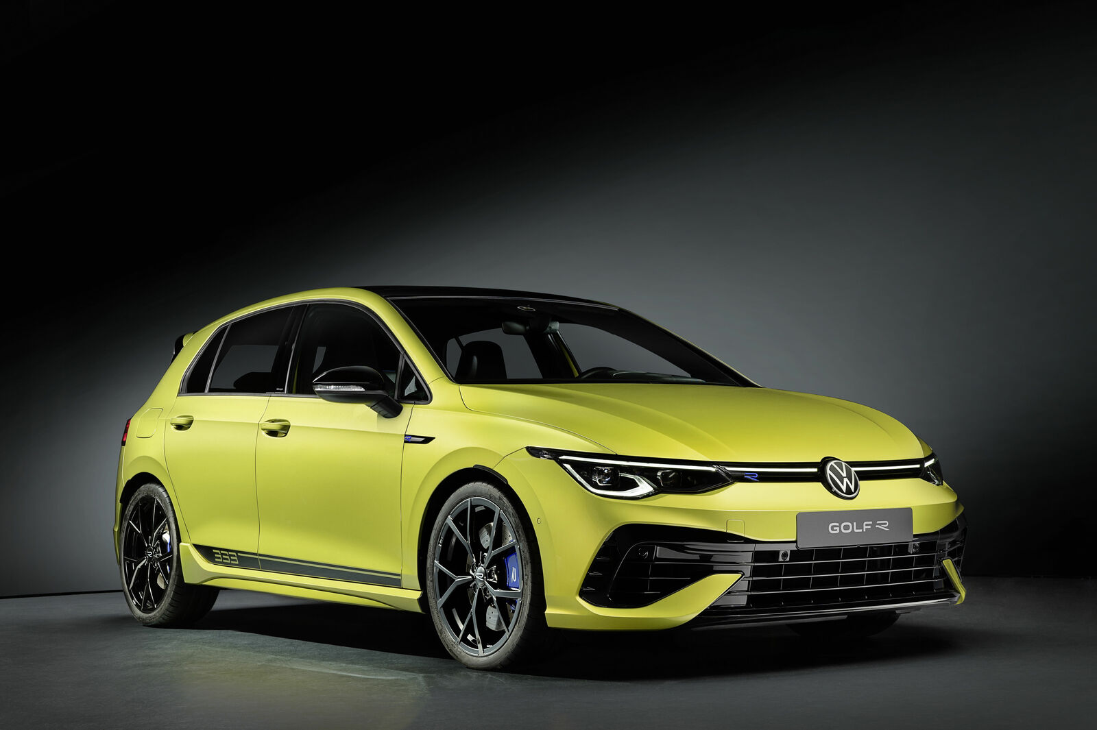 Golf R